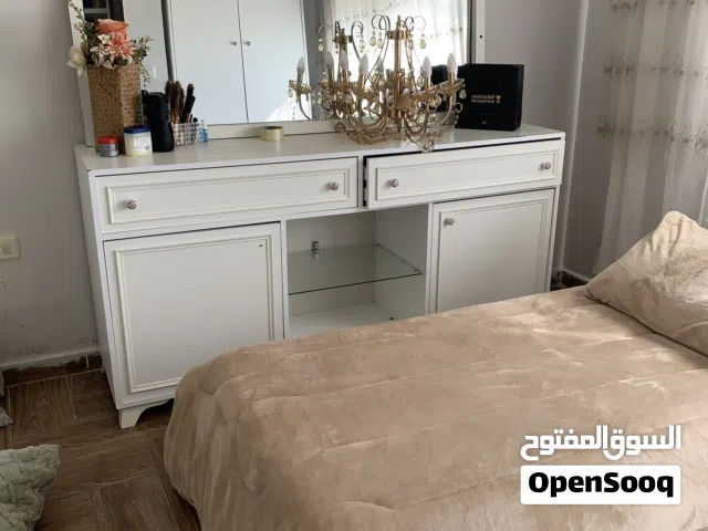 اثاث غرفةً نوم كامله 150