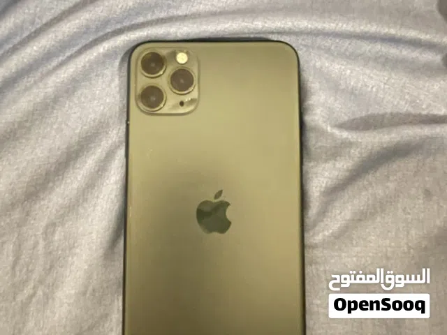 ايفون 11 برو ماكس نضيف جدا