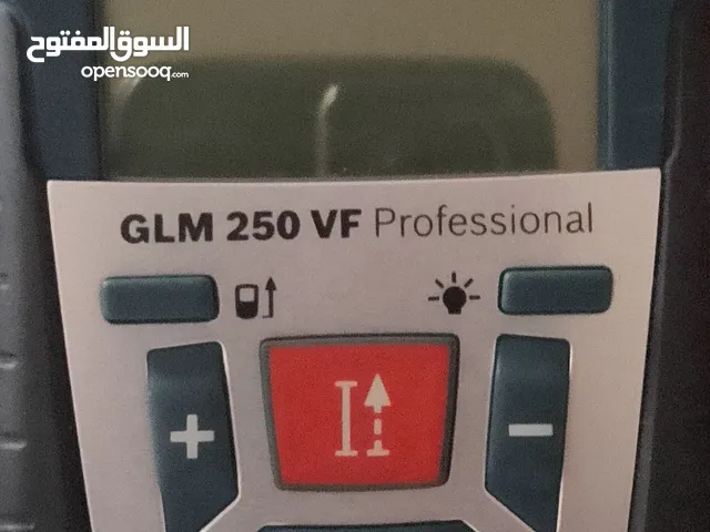 متر ليزر 250 متر ماركة بوش اصلى صناعة سويسرى معاه الجراب فقط
