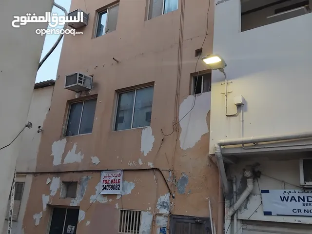 23 m2 4 Bedrooms Townhouse for Sale in Muharraq Muharraq City