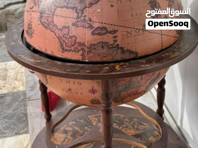 تحف مقتنيات قديمة