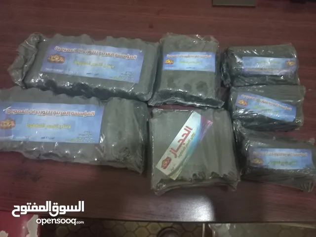 فحم نباتي مضغوط عالى الجودة صوابع معبأ نص. وكيلو يصلح لجميع أنواع المشويات.