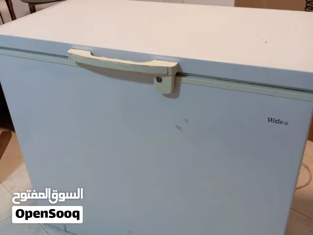فقط ديب فريزر بحالة جيدة لدواعي السفر نهائي السعر 50