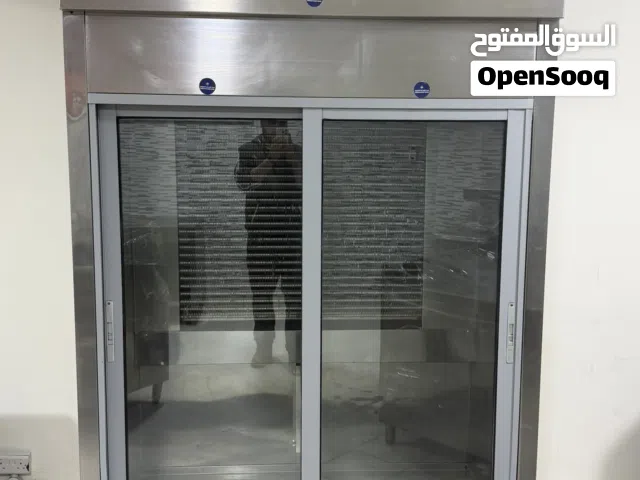 ثلاجة عرض لحوم