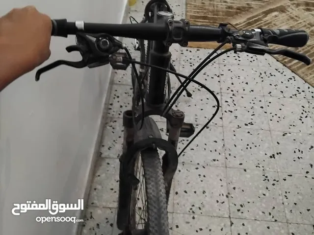 السلام عليكم ورحمه الله وبركاته موجود دراجه شبه جديده رقمها 26السعر 300وساهل