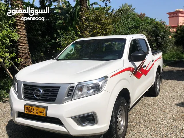 Used Nissan Navara in Al Batinah