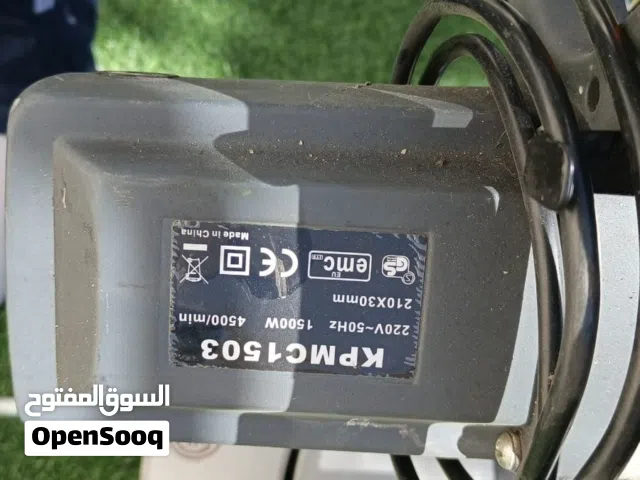 ماكينه قص خشب بحاله الوكالة