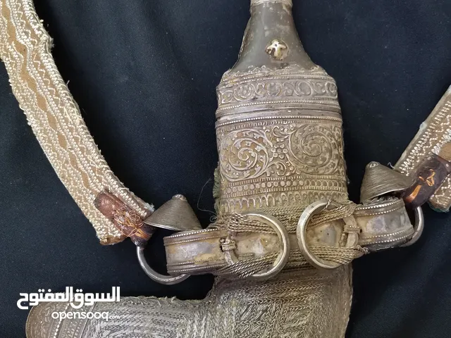 خنجر قديم فضة تحفة نادرة لتواصل 0096898866664 وتساب
