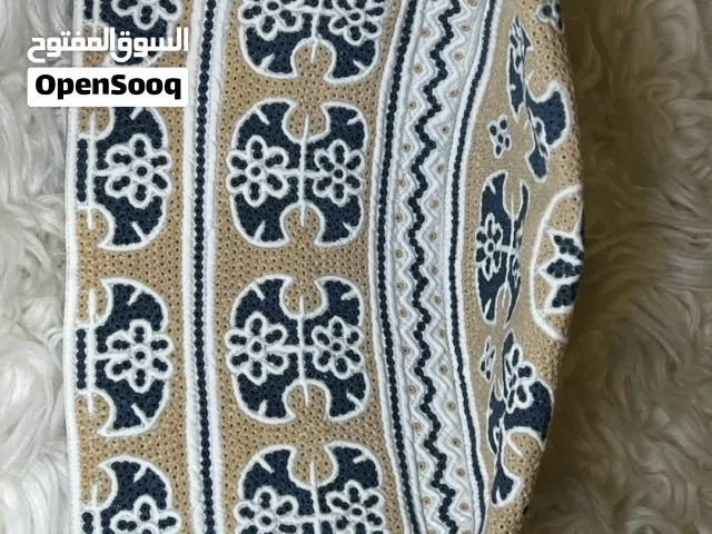 كمة فلبينية نظيفة كالجديد