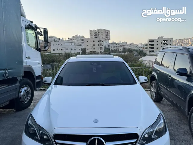 مرسيدس E200 2013