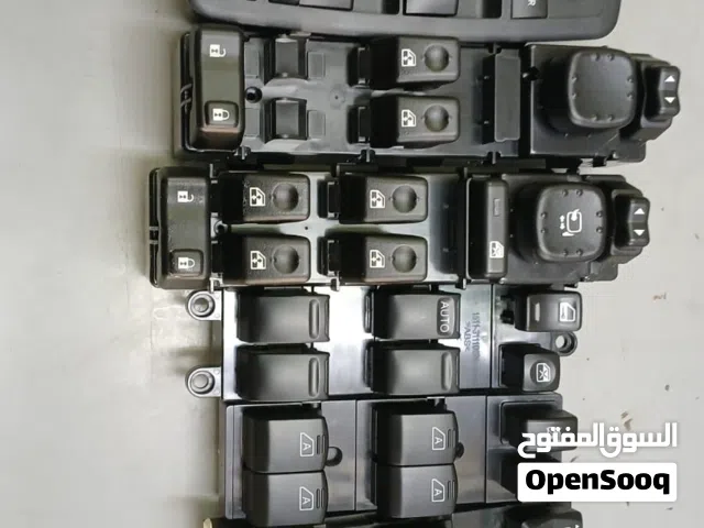 البيع سويتشات الجانبي افضل اسعار لجميع السيارات المتوفر لدينا للتواصل واستفسار على رقم باسفل الشاشه