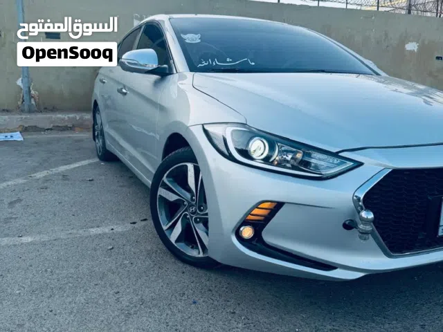 2016 تويوتا اخرى