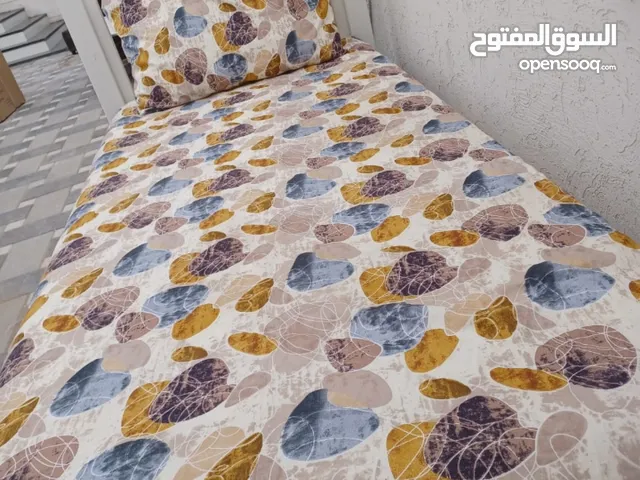 2083658107