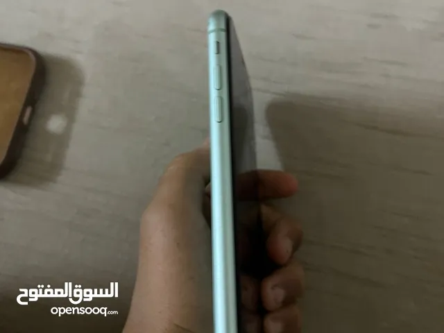 Apple iPhone 11 64 GB in Muscat