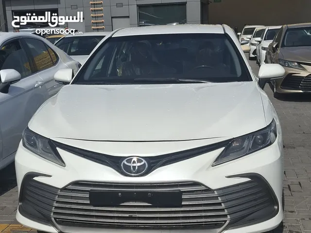 كامري 2021 بنزين خليجي كانت تكسي سابقا بحالة جدا.ممتازة