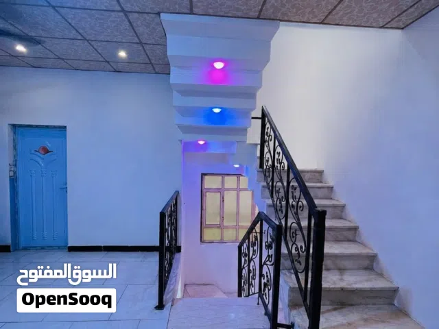 94 m2 More than 6 bedrooms Townhouse for Sale in Basra Tuwaisa