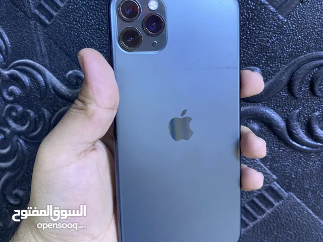 Apple iPhone 11 Pro Max 256 GB in Basra