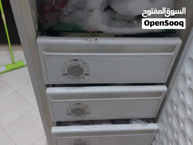 فريزر مستعمل للبيع نوفرست