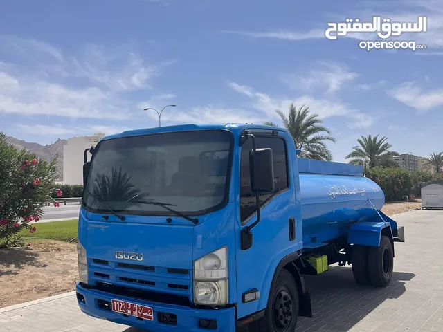 Tank Isuzu 2013 in Muscat