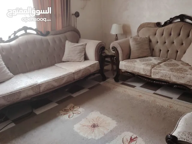 طقم كنب للبيع سبع مقاعد ب300قابل للتفاوض