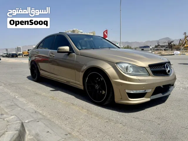 2011 مرسيدس بنز الفئة-C C 300