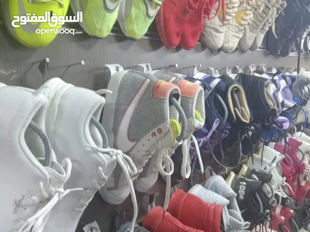 45 Sport Shoes in Amman