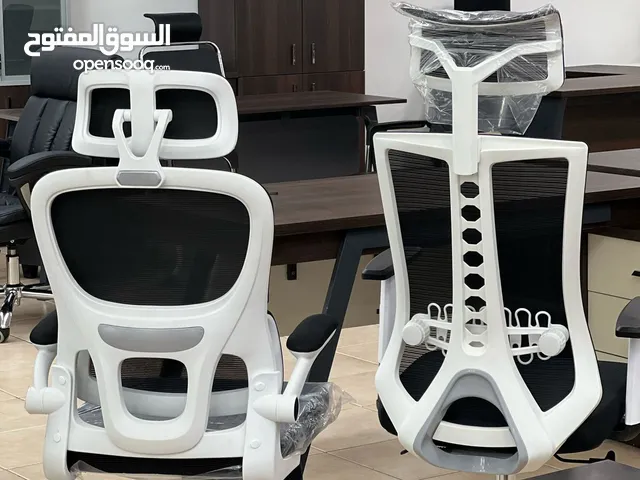 كرسيك بيعكس شخصيتك! كراسي فاخرة بتصميم أوروبي مريح وجودة عالية مسند رأس – دعم للظهر – قاعدة كروم قوي