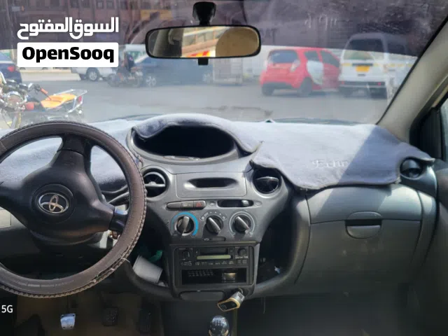 2003 Toyota Yaris SE+