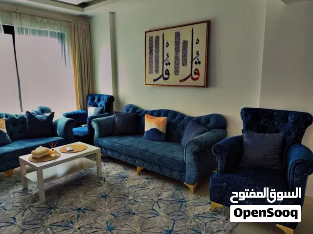 كنب للبيع في حالة جيده جدا