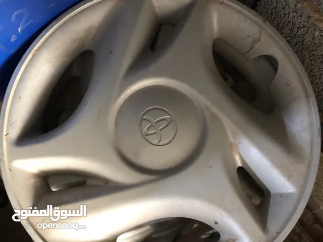 غطاء ديسكوا تويوتا تندرا 3 طروف فقط