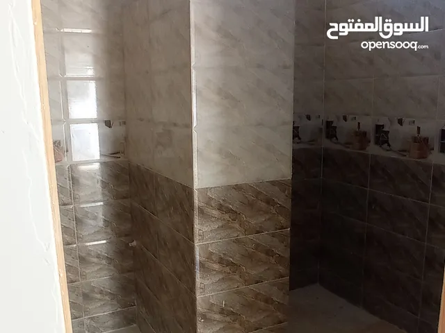 100 m2 3 Bedrooms Townhouse for Rent in Tripoli Souq Al-Juma'a