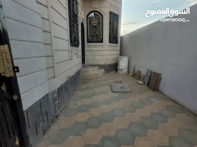 144 m2 4 Bedrooms Villa for Sale in Sana'a Ar Rawdah