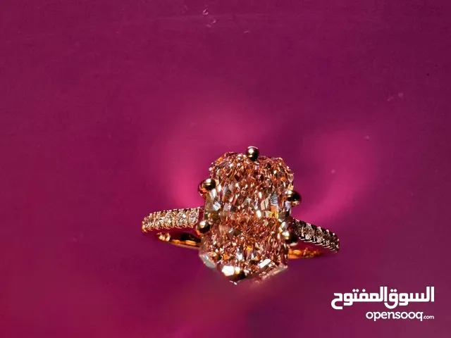 خاتم من الذهب وردى عيار 18 بوزن 2.82 غرام مع المايه مختبريه