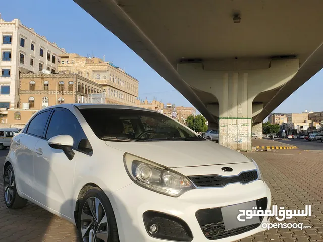 كيا ريو موديل 2012 خليجي
