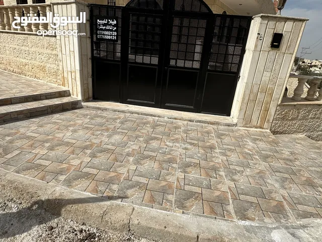 180 m2 4 Bedrooms Villa for Sale in Irbid Al Husn