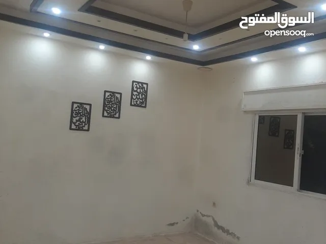 85 m2 2 Bedrooms Apartments for Rent in Irbid Bait Ras