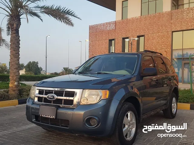 Ford Escape 2011 – Excellent Condition URGENT SALE!