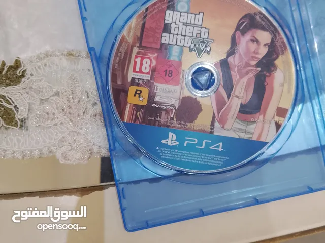 شريط GTA V على PS4، نظيف وشغال، السعر 70 درهم قابل للتفاوض. للتواصل على الخاص