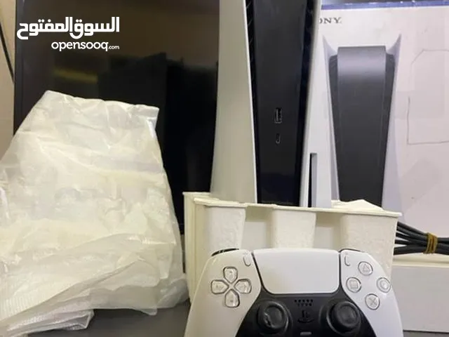السلام عليكم ورحمة الله وبركاته بلاستيشن 5 للبيع مستعمل سوبر نضافه مش مقضوض بي الضمان ربي يبارك.....