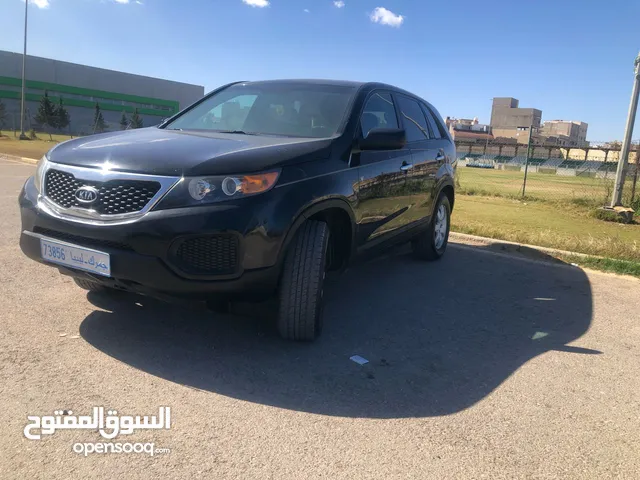 Used Kia Sorento in Tripoli