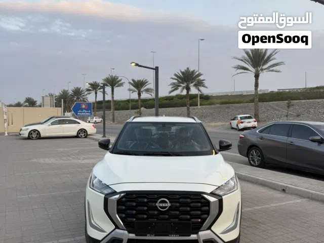 للبيع نيسان ماجنيت 2026 خليجي وكالة عمان (الحشار) جديدة بأقل عن سعر الوكالة GCC Oman car brand new