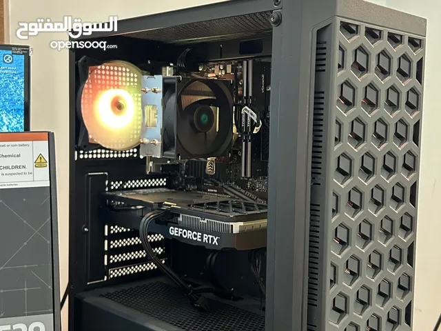 للبيع pc شبه جديد قوي ونظيف تابع الوصف مهم