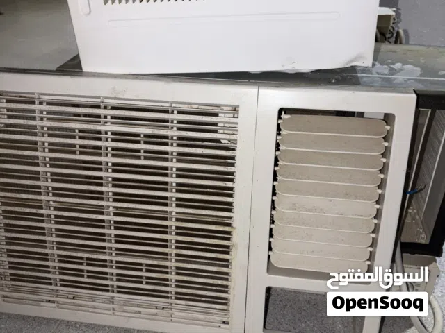مكيف وندو طن ونص بحال الوكالة من نوع بيست