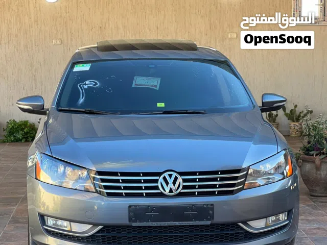 2015 Volkswagen Passat Standard