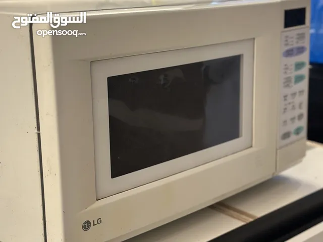 LG 25 - 29 Liters Microwave in Amman