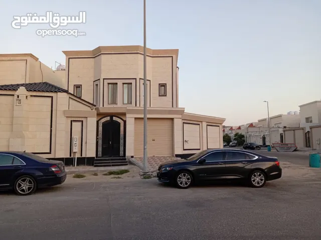 فيلا للبيع بناء شخصي