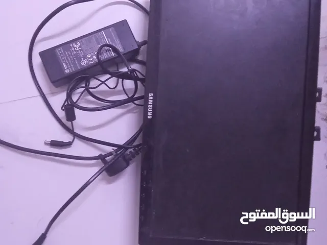 13.3" Apple monitors for sale  in Al Sharqiya