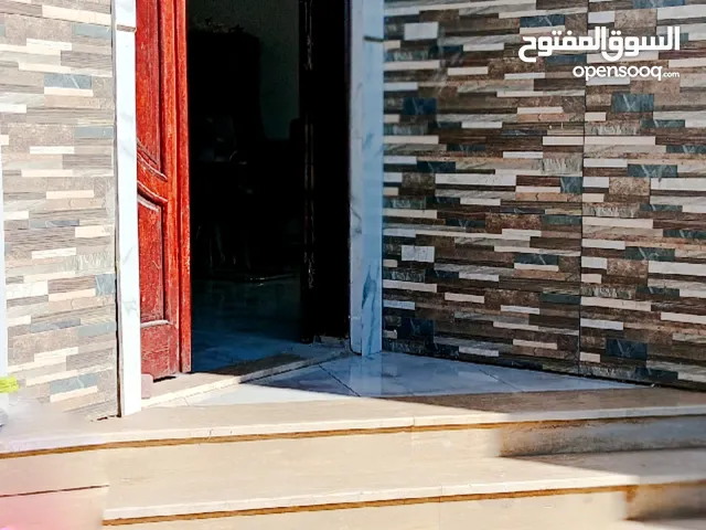208 m2 5 Bedrooms Villa for Rent in Tripoli Souq Al-Juma'a