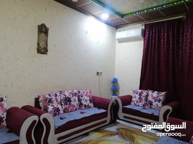 100 m2 4 Bedrooms Townhouse for Sale in Basra Muhandiseen