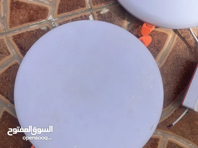 سويتات وللوازم كهرباء للبيع